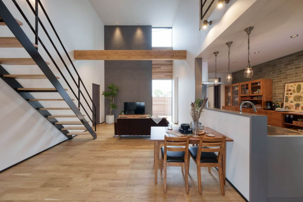 「niko and ...」とのコラボレーションで生まれた「ink」のイメージ写真